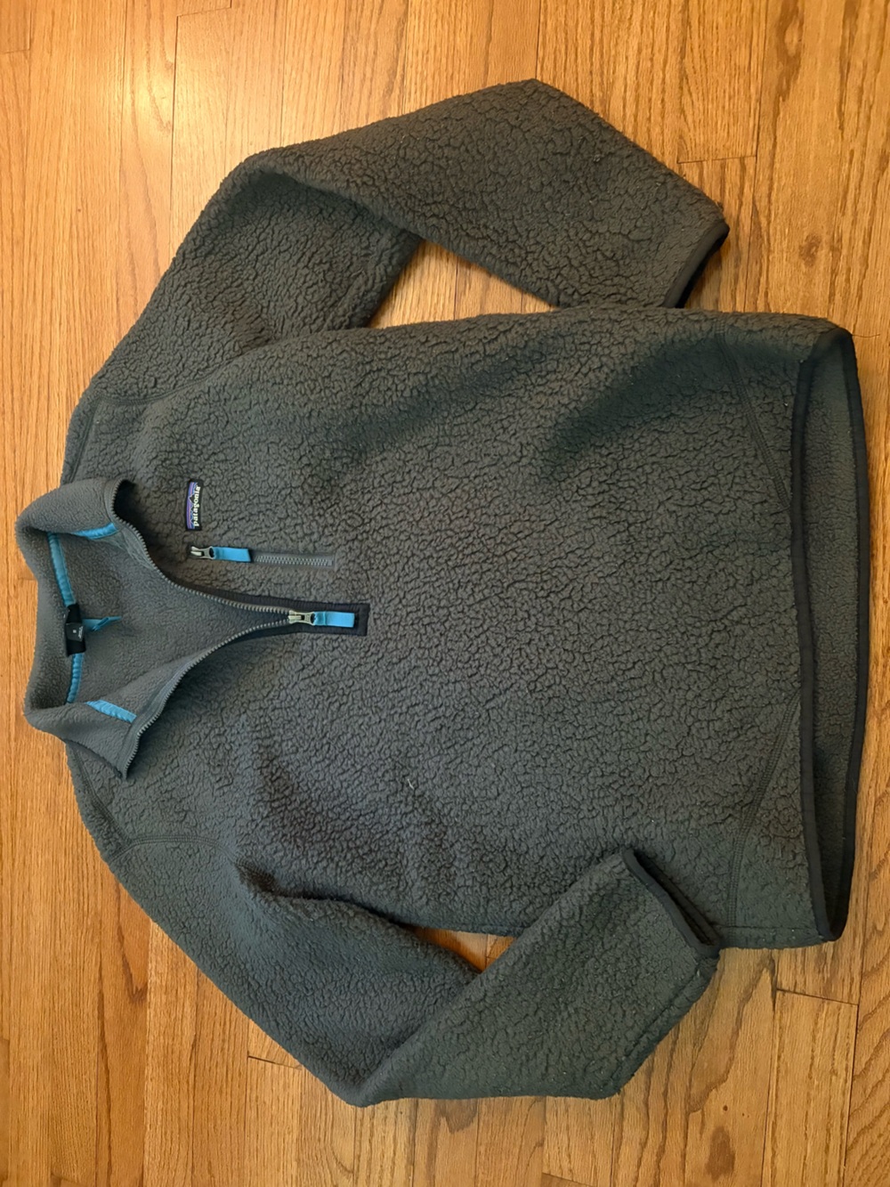 Patagonia Dark Gray Sherpa Quarter-Zip Pullover